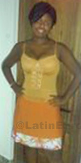 Date this fun Brazil girl Thaina from Olinda B422