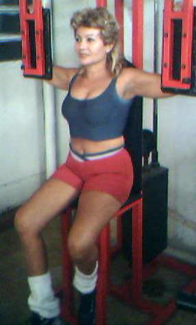Date this stunning Brazil girl Deyse from Recife B4341