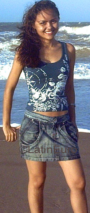 Date this foxy Brazil girl Regina from TERESINA B4377