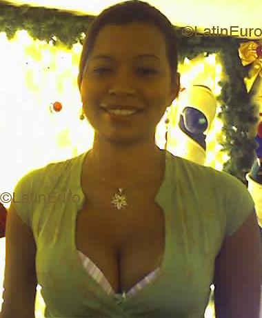 Date this lovely Brazil girl Lene from MANAUS B4431