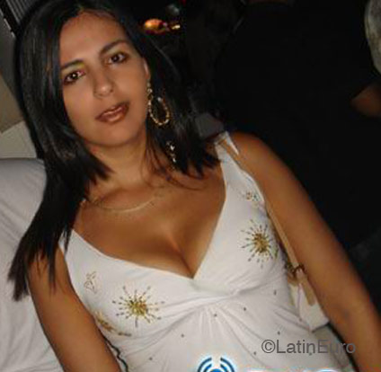 Date this happy Brazil girl Adriana from  B4437