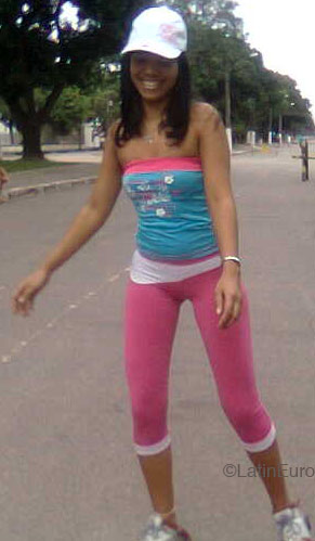 Date this cute Brazil girl Renata from RIO DE JANEIRO B4695