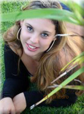 Date this good-looking Brazil girl Leilah from JOAO PESSOA B4745