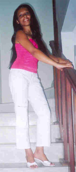 Date this pretty Brazil girl Lucilaine from RIO DE JANEIRO B4749