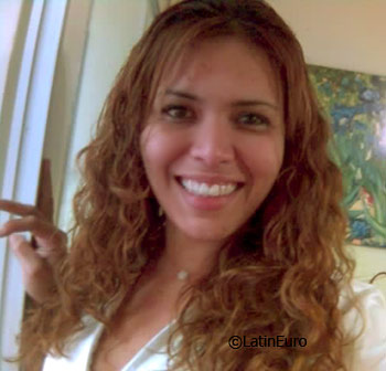 Date this pretty Brazil girl Ana from RIO DE JANEIRO B5151