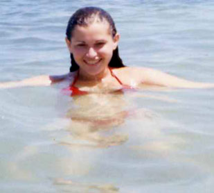 Date this lovely Brazil girl Ana from FORTALEZA B5239