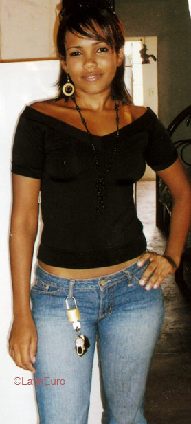 Date this pretty Brazil girl Jaqueline from CUIABA B5284