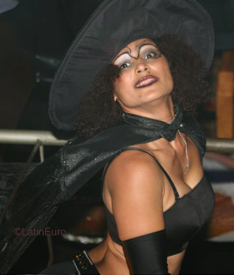 Date this lovely Brazil girl Jessica from  B5296