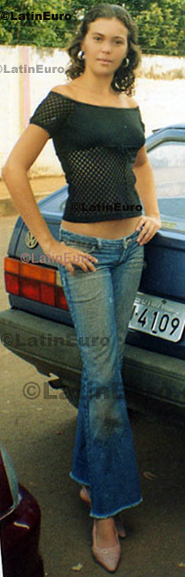 Date this fun Brazil girl Jannaly- from Carmo de Paranaiba B540