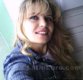 Date this beautiful Brazil girl Ana from Itanhaem B550