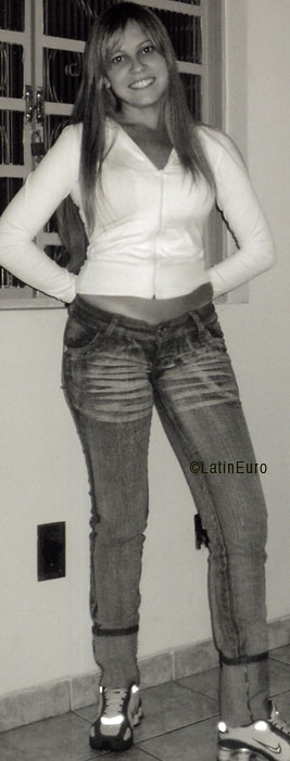 Date this passionate Brazil girl Ellen from JUNDIAI B5674