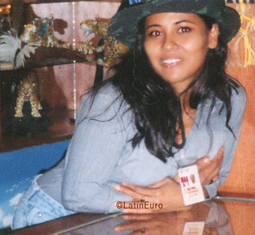 Date this tall Brazil girl Cleonice from MANAUS B5708