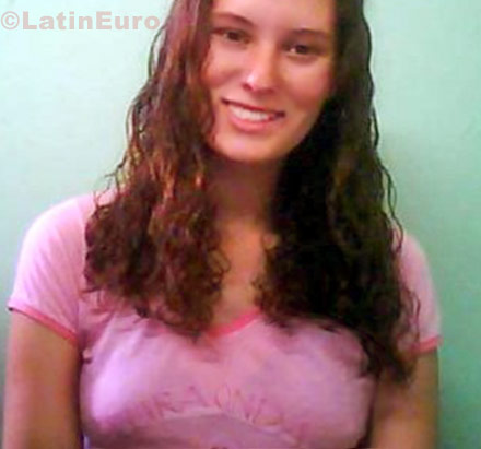 Date this young Brazil girl Vanderleia from Toledo B572