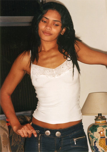 Date this athletic Brazil girl Eliene from SAO BERNARDO B5903