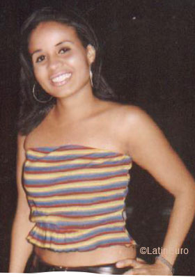 Date this exotic Brazil girl Naiana from TERESINA B6055