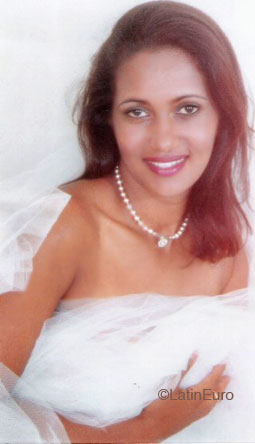 Date this beautiful Brazil girl Vanessa from IMPERATRIZ B6069