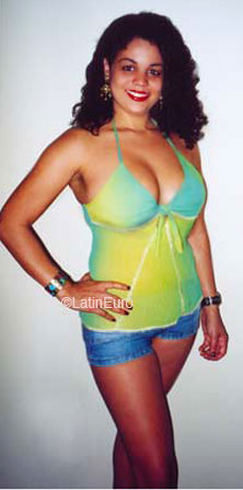 Date this delightful Brazil girl Gloria from LOURDES B6097