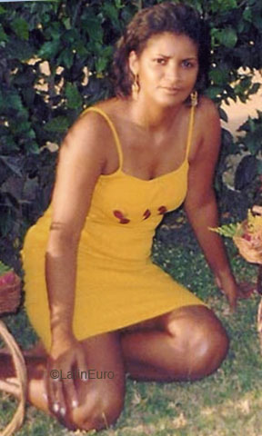 Date this exotic Brazil girl Debora from RECIFE B6191