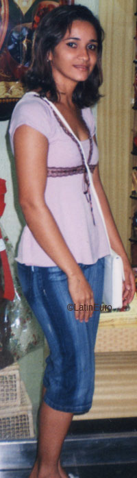 Date this hard body Brazil girl Angeline from JOAO PESSOA B6222