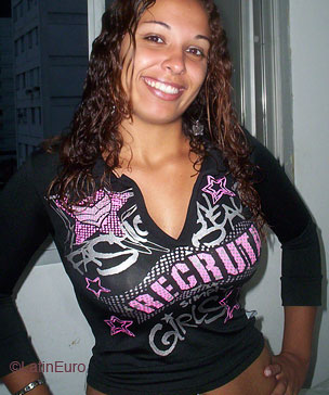 Date this stunning Brazil girl Camila from SANTOS B6473