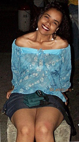 Date this cute Brazil girl Juliana from BELO HORIZONTE B6721