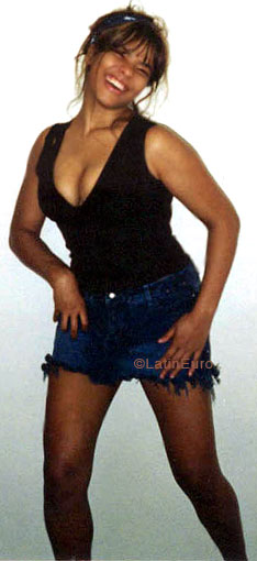 Date this delightful Brazil girl Vania from SAO PAULO B6780