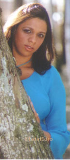 Date this athletic Brazil girl Kaliandra from VITORIA DA CONQUISTA B7106