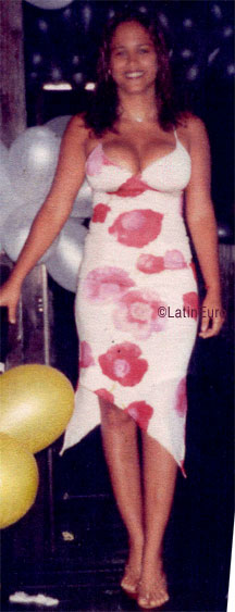 Date this charming Brazil girl Cristiane from SALVADOR B7264