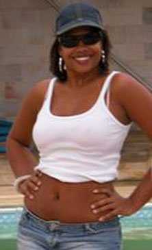 Date this delightful Brazil girl Magna from SALVADOR B7352