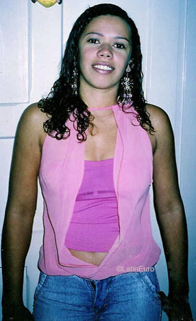 Date this tall Brazil girl Thaise from BELEM B7489