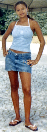 Date this passionate Brazil girl Iris from SALVADOR B7524