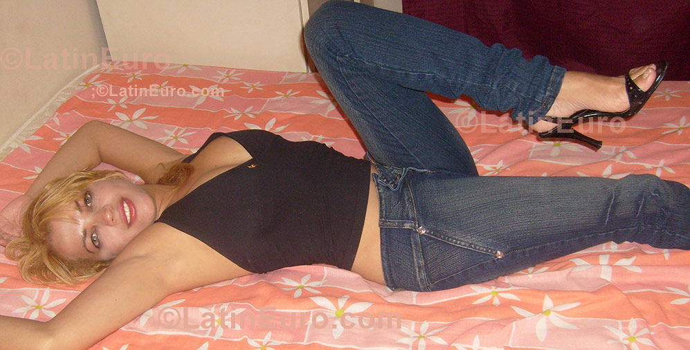 Date this hot Brazil girl Luciene from Santa Maria B757