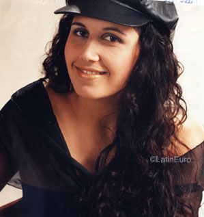 Date this happy Brazil girl Daisy from SAO LEOPOLDO B7587