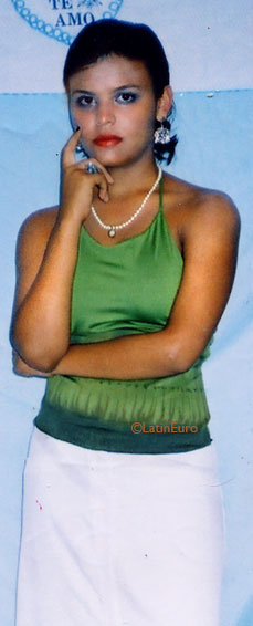 Date this georgeous Brazil girl Karollaine from RECIFE B7632