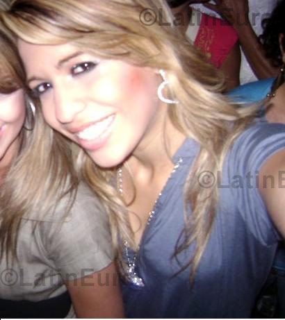 Date this athletic Brazil girl Layana from Ilha Solteira B894