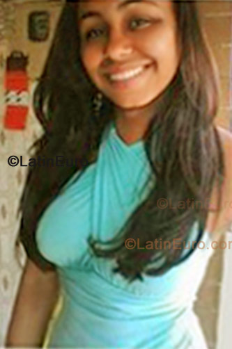 Date this delightful Brazil girl Adilucia from Alagoinhas B911