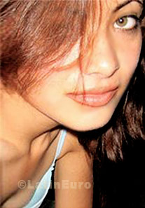 Date this cute Peru girl Miriam from Lima N-1000