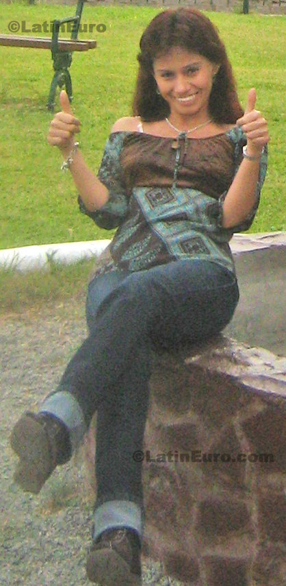 Date this sensual Peru girl Blanca from Callao N-1408