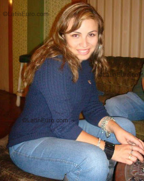 Date this attractive Peru girl Melissa- from Arequipa N-1517