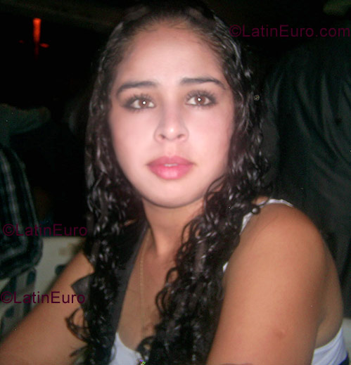 Date this happy Mexico girl Cinthia from  N-276