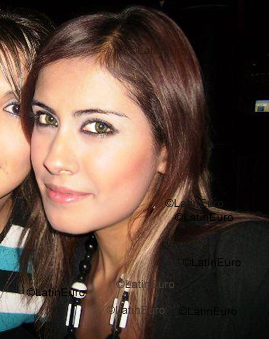 Date this georgeous Mexico girl Mayra from  N-289