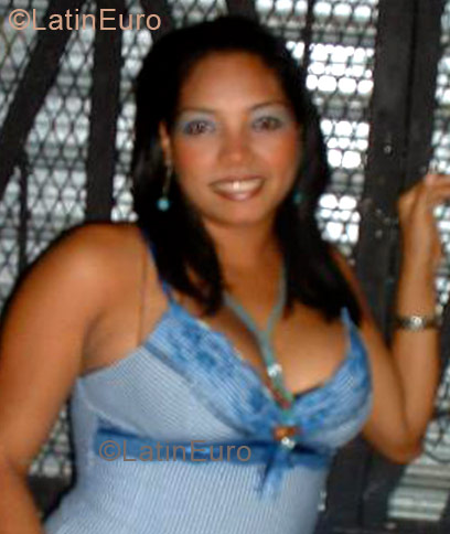 Date this fun Dominican Republic girl Michell from San Francisco De Macoris  N-29