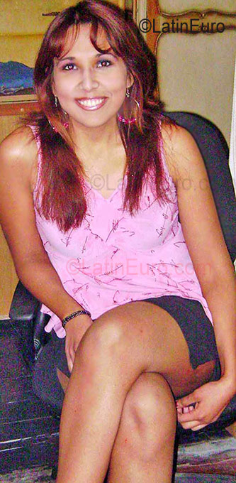 Date this nice looking Peru girl Jessica from Ica N-336