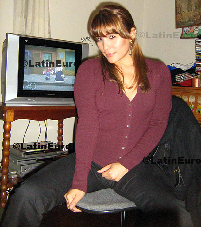 Date this lovely Any Country girl Pamela from Lima N-894