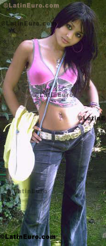 Date this athletic Any Country girl Brishet from Lima N-988