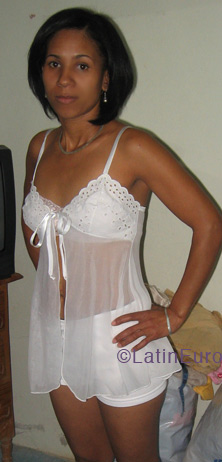 Date this hard body Dominican Republic girl Belkys from Santiago N1109
