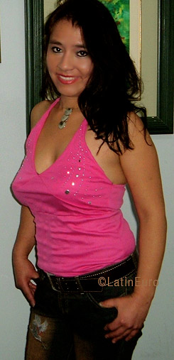 Date this fun Peru girl Monica from Ica N2195