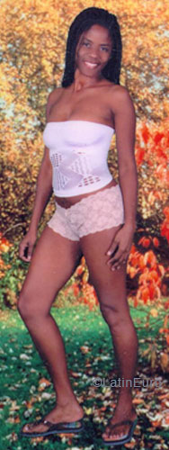 Date this gorgeous Jamaica girl Naomi from Kingston N2328