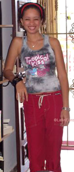 Date this delightful Mexico girl Leonor from Santo Domingo N2352