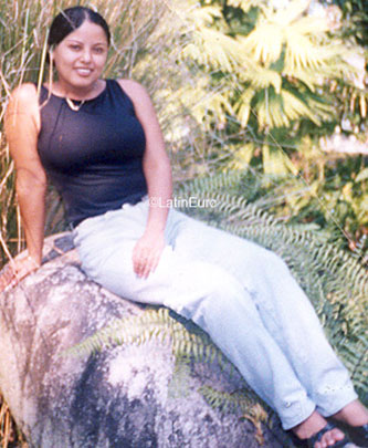 Date this delightful Honduras girl Elsy from La Ceiba N2455